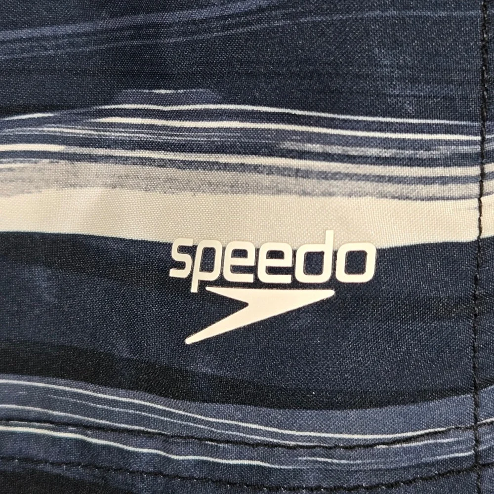 Speedo Mens Blue Striped Board Shorts Swim Trunks Size Large 32x8.5